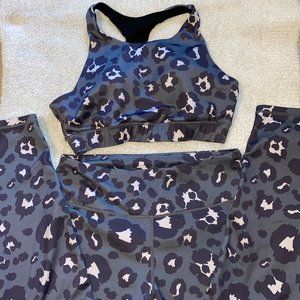 Mono B Active Leopard Set